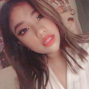 Meet your Posher, Maylee